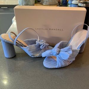Loeffler Randall Bow Camellia Blue Heel 7.5 barely used